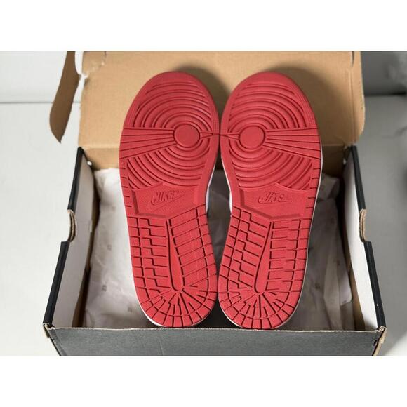 Nike Air Jordan 1 Mid “Gym Red Black Toe” Size 10.5 Men’s – Brand New with Tags - Picture 5 of 9